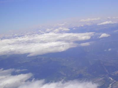 In 5500m Höhe über den Französischen Alpen